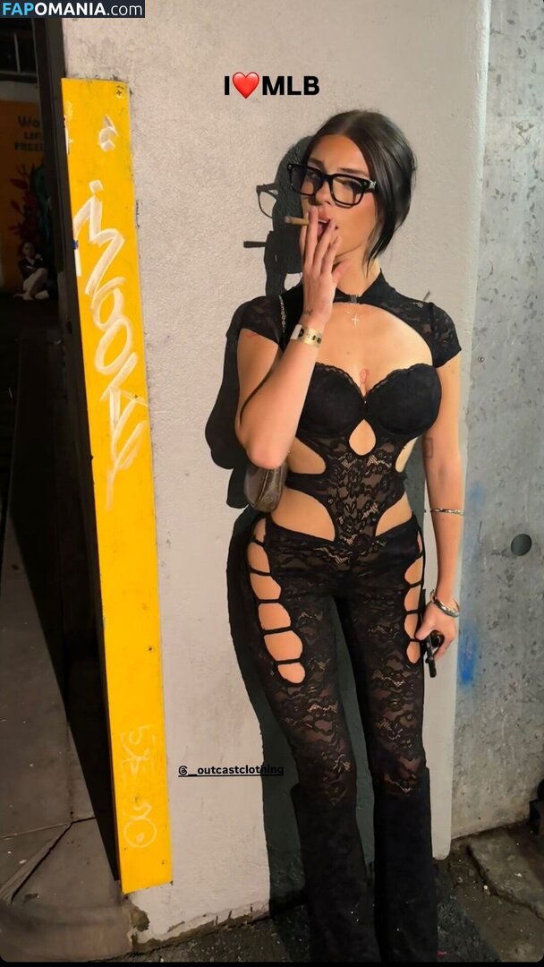 alliyah / biggirlwithglasses / himynameisalliyah / user Çıplak OnlyFans  Sızdırılmış Fotoğraf #1