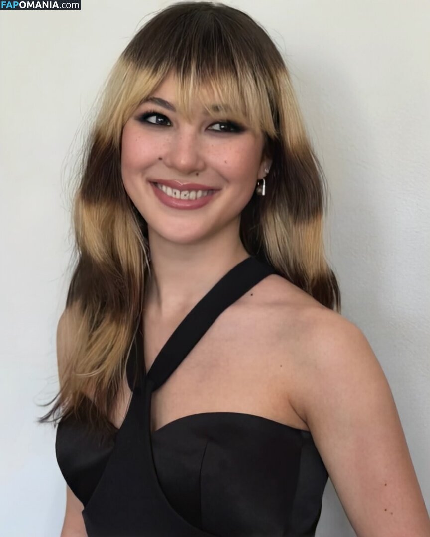 Alysa Liu / AlysaLiu / alysaxliu / https: Çıplak OnlyFans  Sızdırılmış Fotoğraf #24