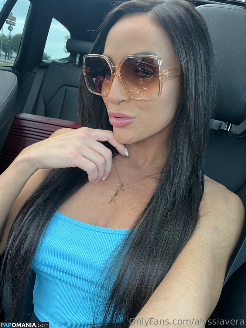 alyssiavera / verafiedxo Çıplak OnlyFans  Sızdırılmış Fotoğraf #207