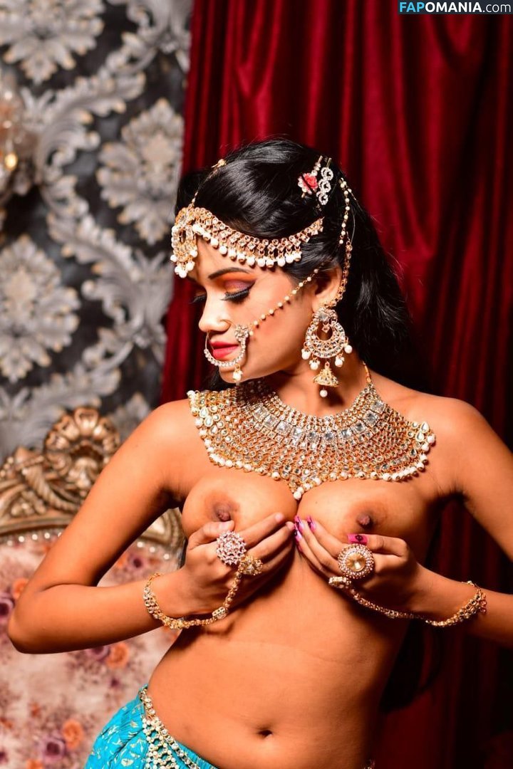 Amaira Roy / Rose Roy / rose_mary_official2023 Çıplak OnlyFans  Sızdırılmış Fotoğraf #14