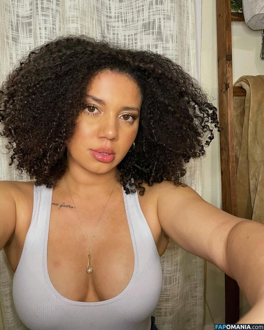Amanda Carvalinda Çıplak OnlyFans  Sızdırılmış Fotoğraf #5