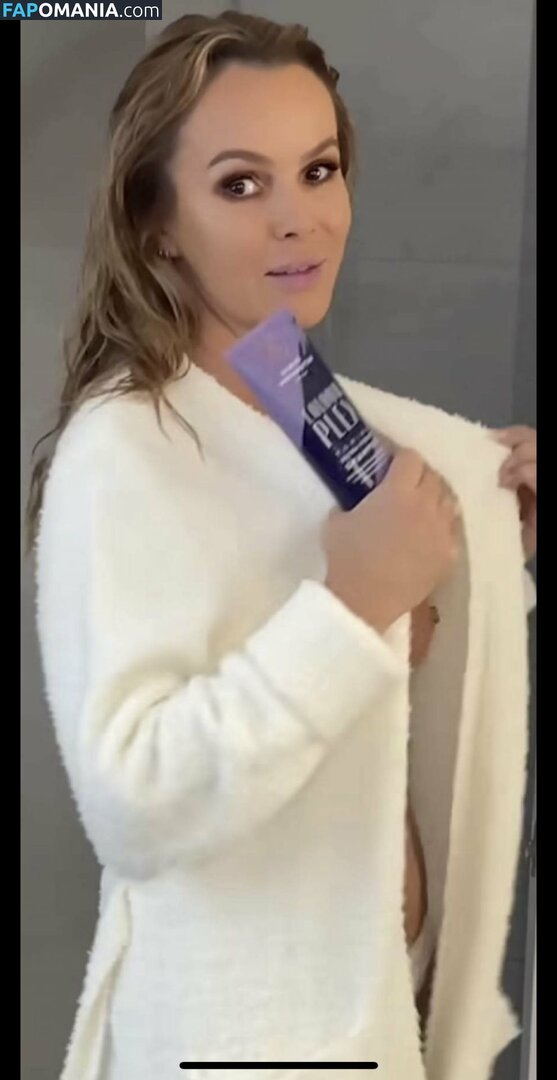 Amanda Holden / noholdenback Çıplak OnlyFans  Sızdırılmış Fotoğraf #461
