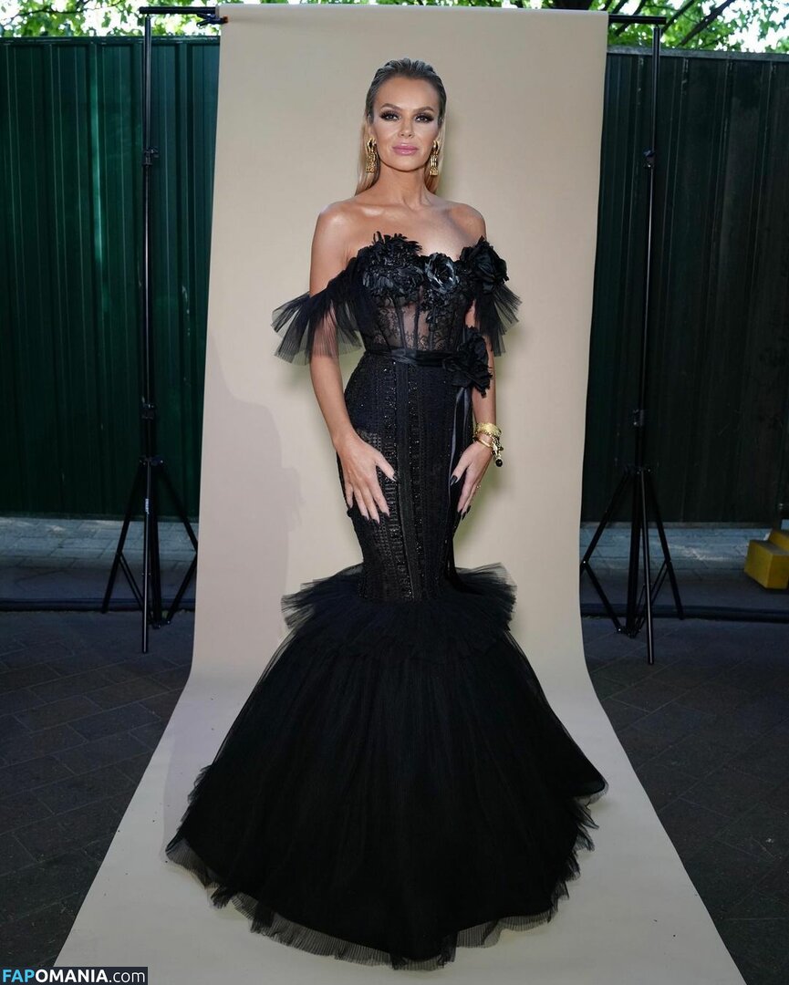 Amanda Holden / noholdenback Çıplak OnlyFans  Sızdırılmış Fotoğraf #622