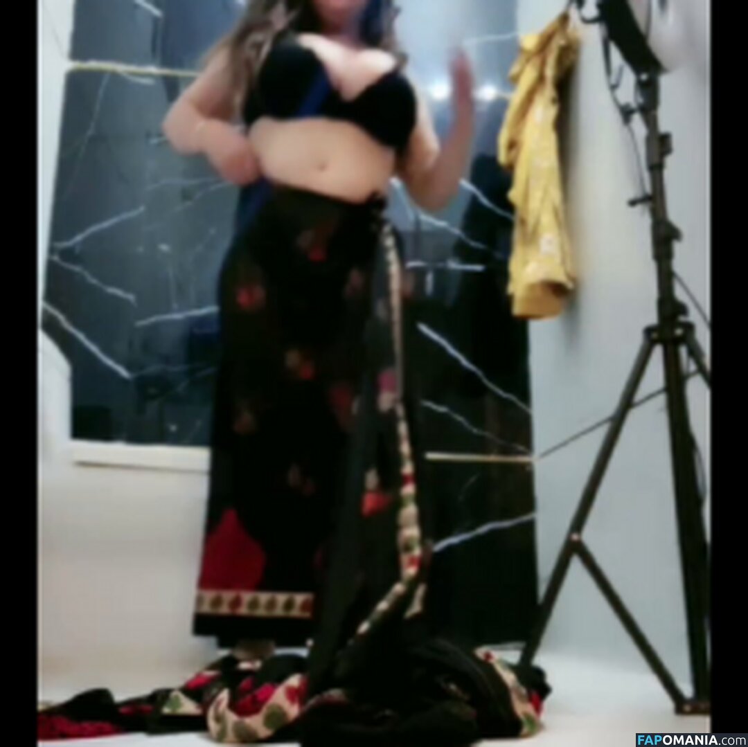 Amateur Streamers / radiatedfox Çıplak OnlyFans  Sızdırılmış Fotoğraf #109