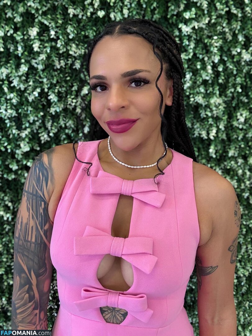 Amber Reacts / amber walker / ambercharity5 Çıplak OnlyFans  Sızdırılmış Fotoğraf #11