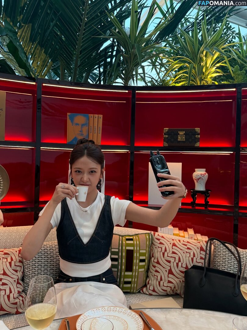 An IVE / An Yujin 안유진 | / _yujin_an Çıplak OnlyFans  Sızdırılmış Fotoğraf #4