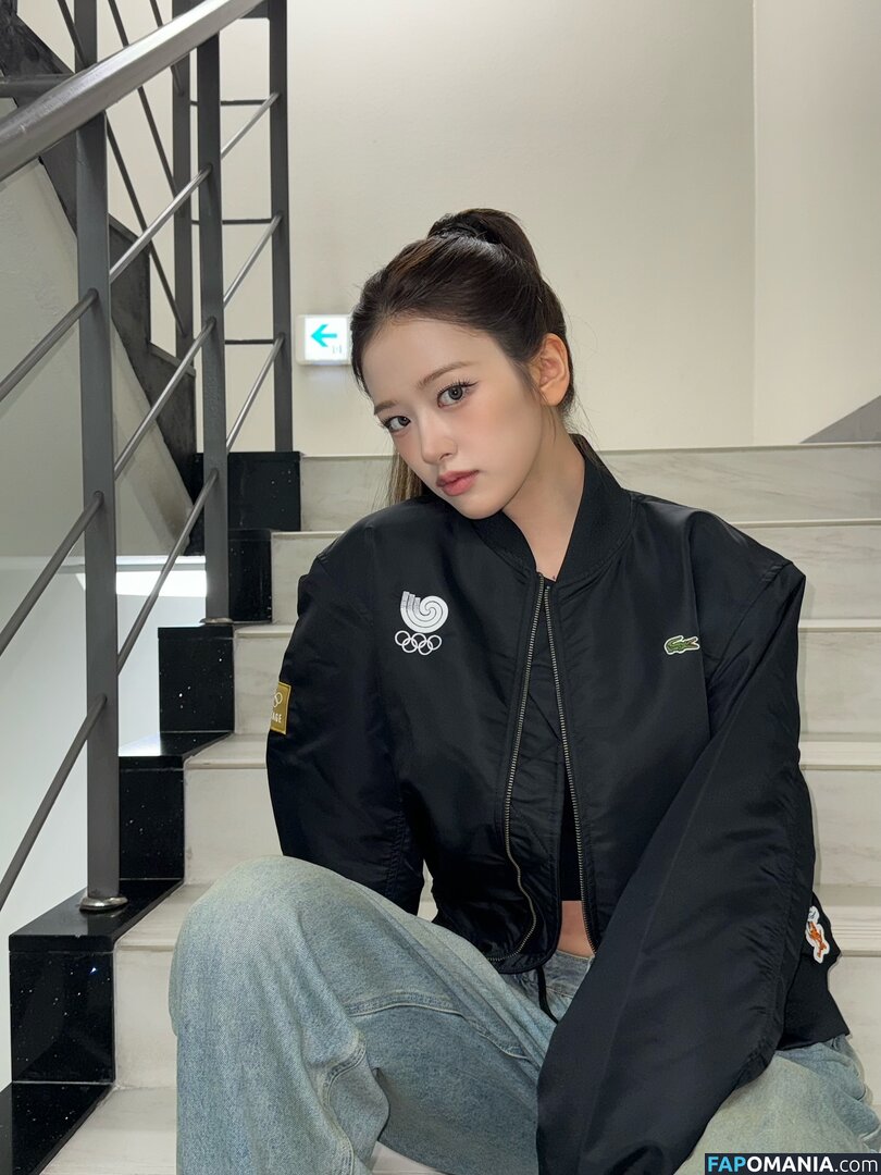 An IVE / An Yujin 안유진 | / _yujin_an Çıplak OnlyFans  Sızdırılmış Fotoğraf #10