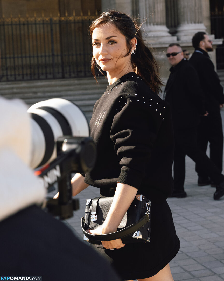 Ana De Armas / ana_d_armas / anadearmas / anadearmasdaily / https: Çıplak OnlyFans  Sızdırılmış Fotoğraf #1329