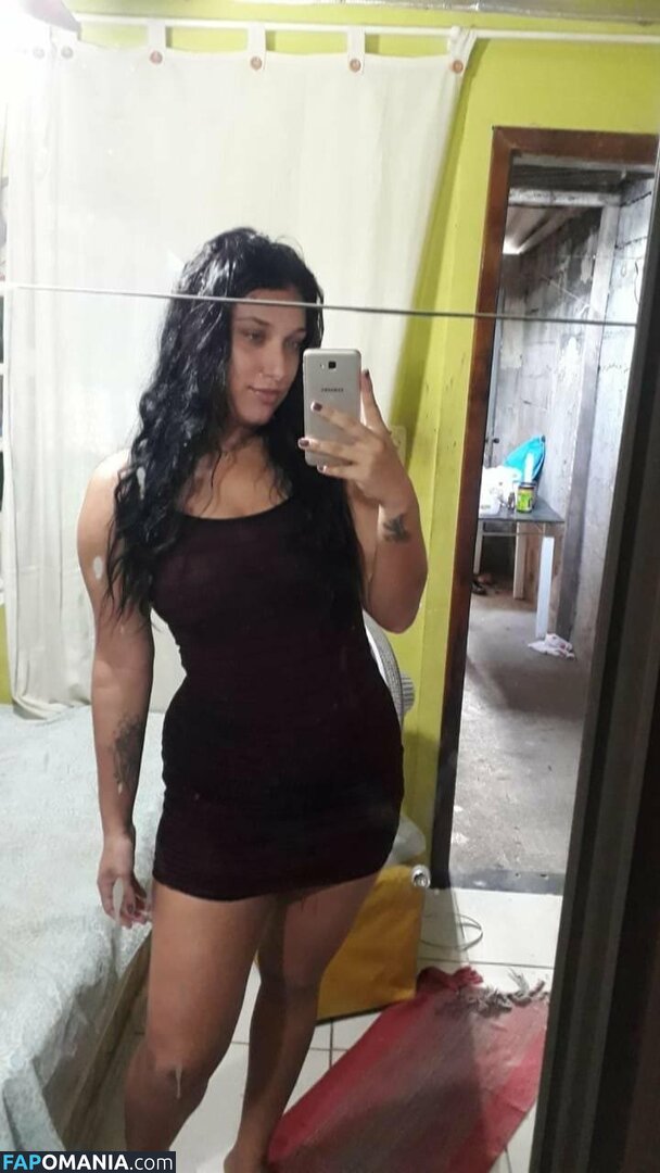 Anathalia Cristina / anaa_ber / christinacastalia / criissaraivaa Çıplak OnlyFans  Sızdırılmış Fotoğraf #22