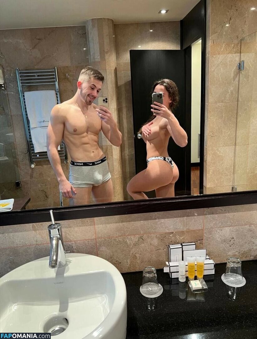 Andrea Rojo RedMil / andreaarojo_ / redmil Çıplak OnlyFans  Sızdırılmış Fotoğraf #10