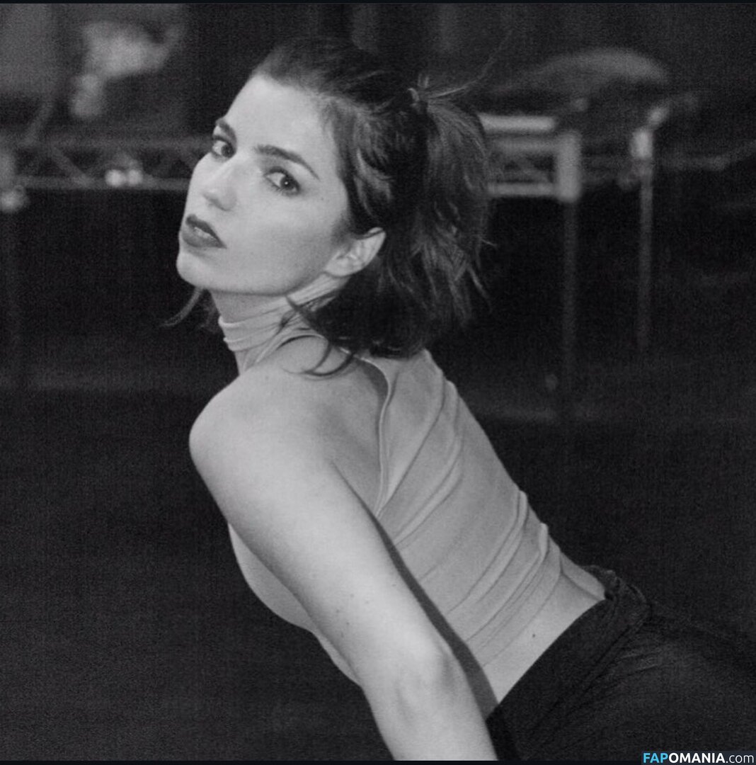 Angela Trimbur / angelatrimbur / angelatrimburdance Çıplak OnlyFans  Sızdırılmış Fotoğraf #16