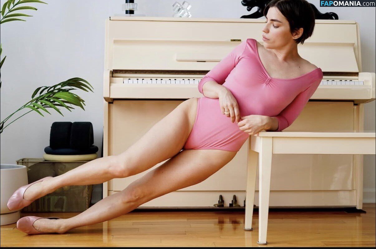 Angela Trimbur / angelatrimbur / angelatrimburdance Çıplak OnlyFans  Sızdırılmış Fotoğraf #25