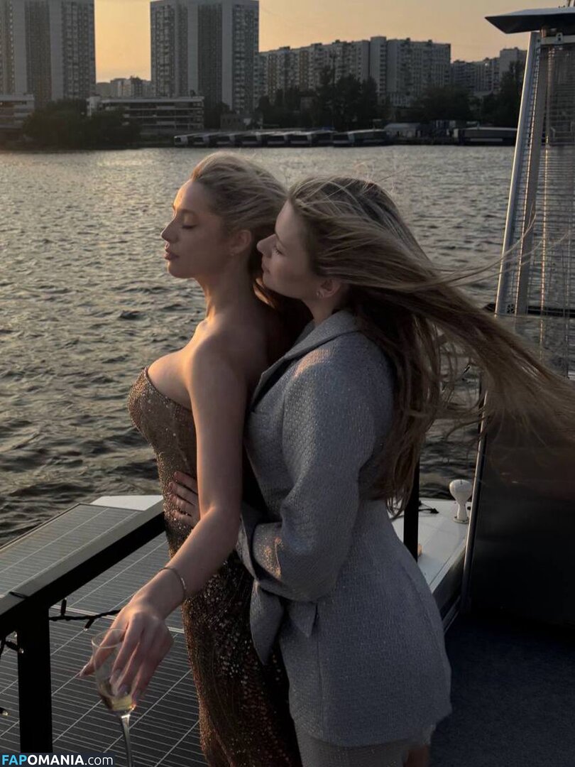 Anisimova Anastasia / anapm / anisimovaaanastasia Çıplak OnlyFans  Sızdırılmış Fotoğraf #1