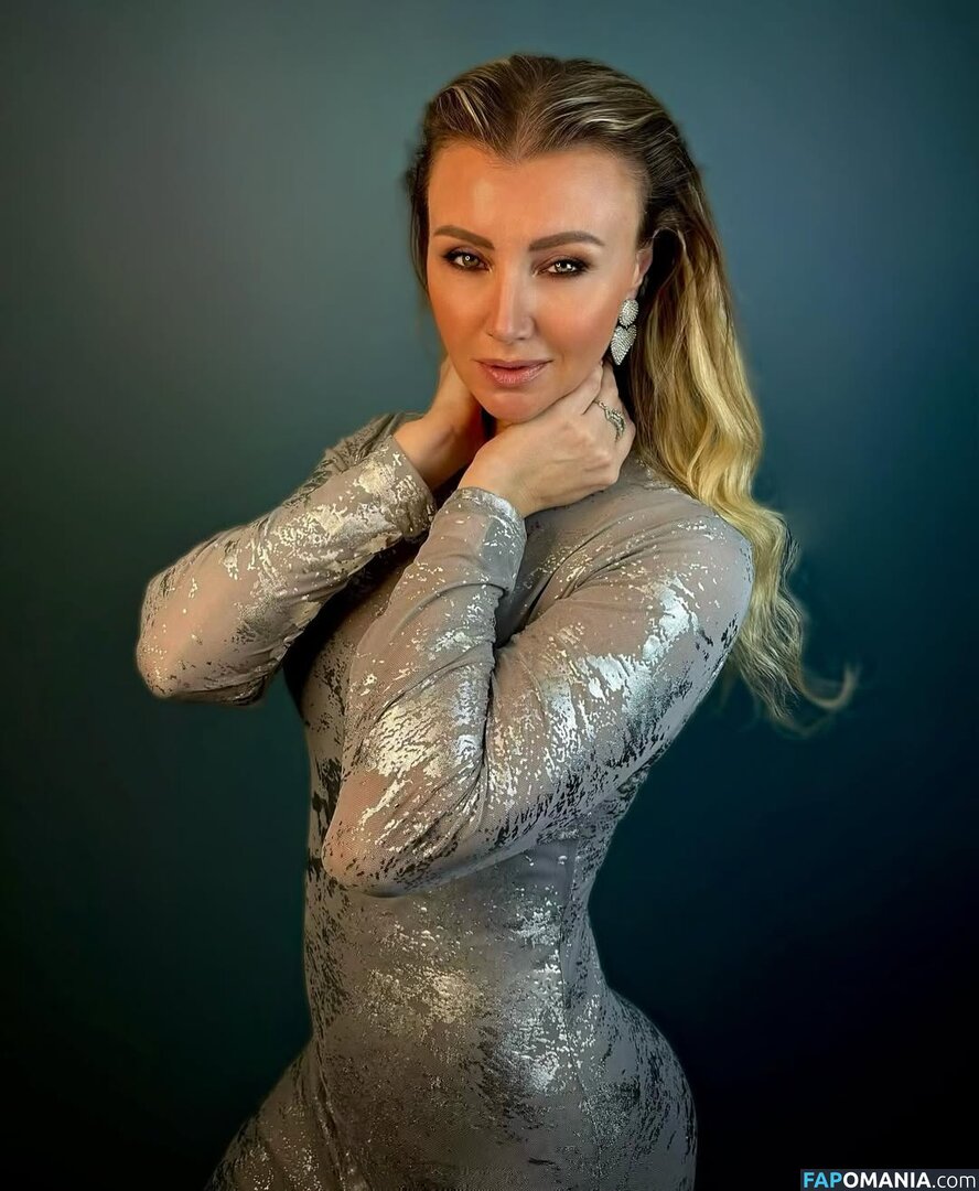 Anna Policarpova / aniuta_777 Çıplak OnlyFans  Sızdırılmış Fotoğraf #4