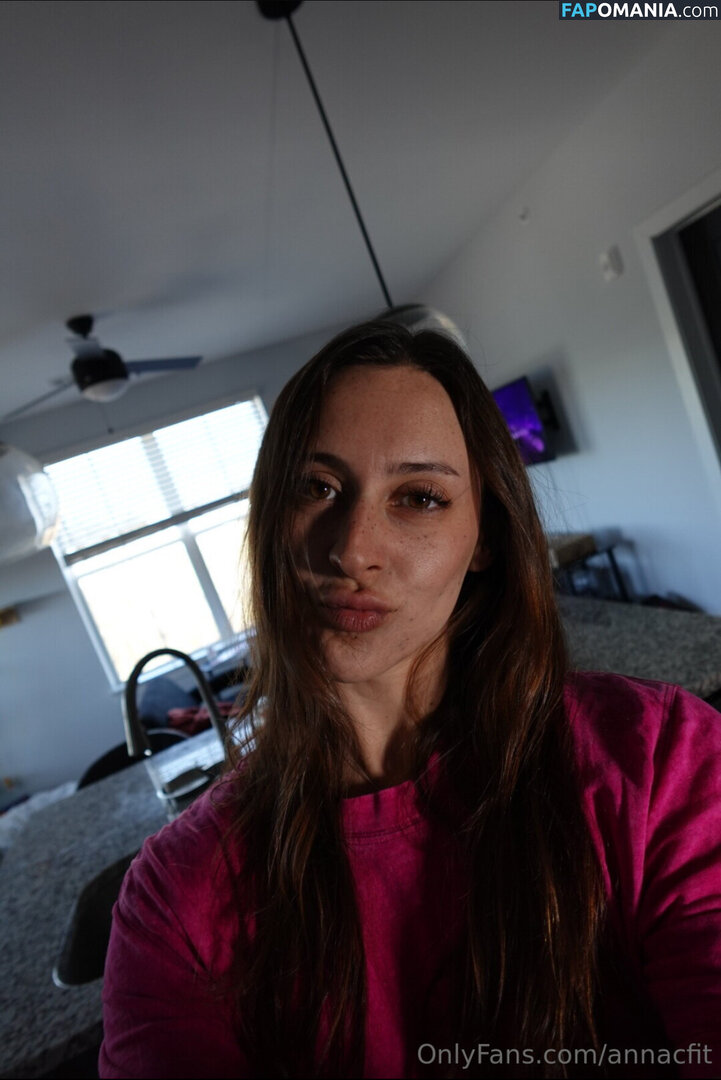 Annaherbert22 / annacfit / annahebert22 Çıplak OnlyFans  Sızdırılmış Fotoğraf #1