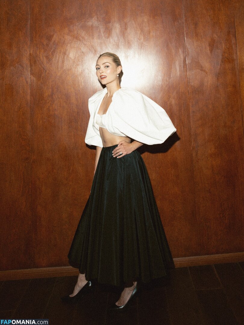 AnnaSophia Robb / annasophiarobb Çıplak OnlyFans  Sızdırılmış Fotoğraf #421