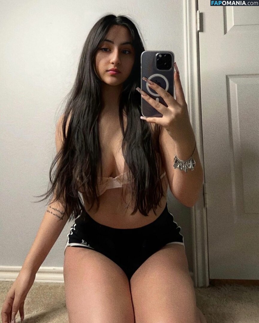 aanneiise / anneiise / ilykisses Çıplak OnlyFans  Sızdırılmış Fotoğraf #8