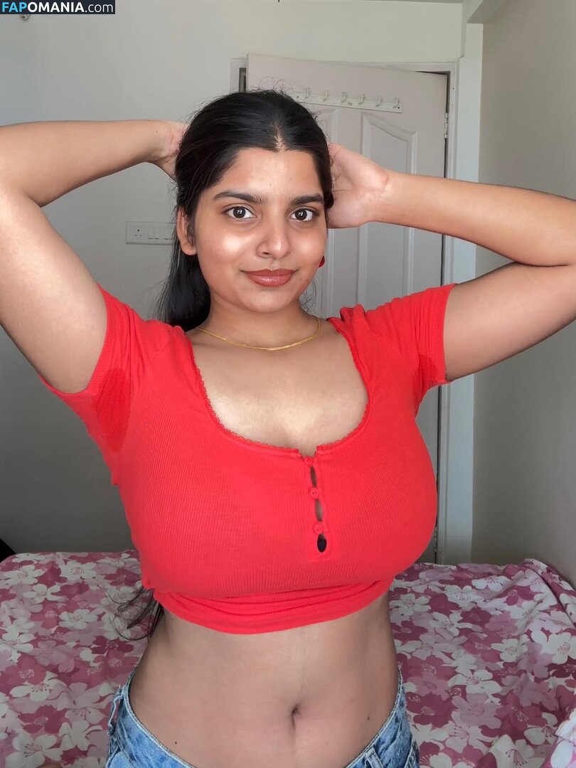 Anushka Deokate / _anushkadiariess_ Çıplak OnlyFans  Sızdırılmış Fotoğraf #1