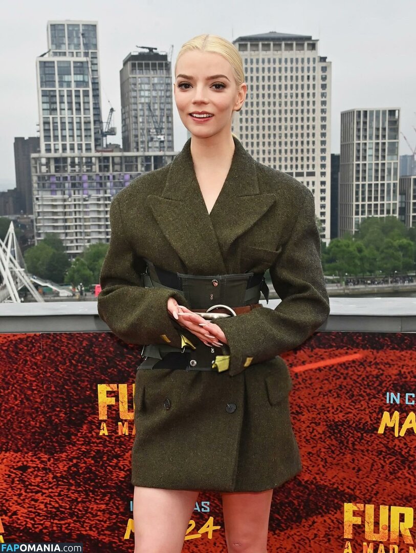 Anya Taylor-Joy / anyataylorjoy / taylorjoyvip Çıplak OnlyFans  Sızdırılmış Fotoğraf #1286