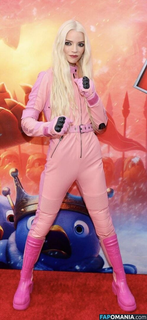 Anya Taylor-Joy / anyataylorjoy / taylorjoyvip Çıplak OnlyFans  Sızdırılmış Fotoğraf #1525