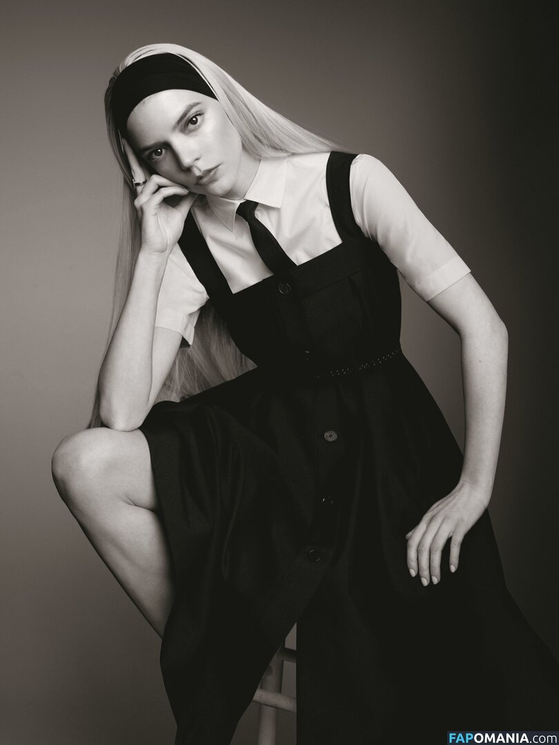 Anya Taylor-Joy / anyataylorjoy / taylorjoyvip Çıplak OnlyFans  Sızdırılmış Fotoğraf #2109