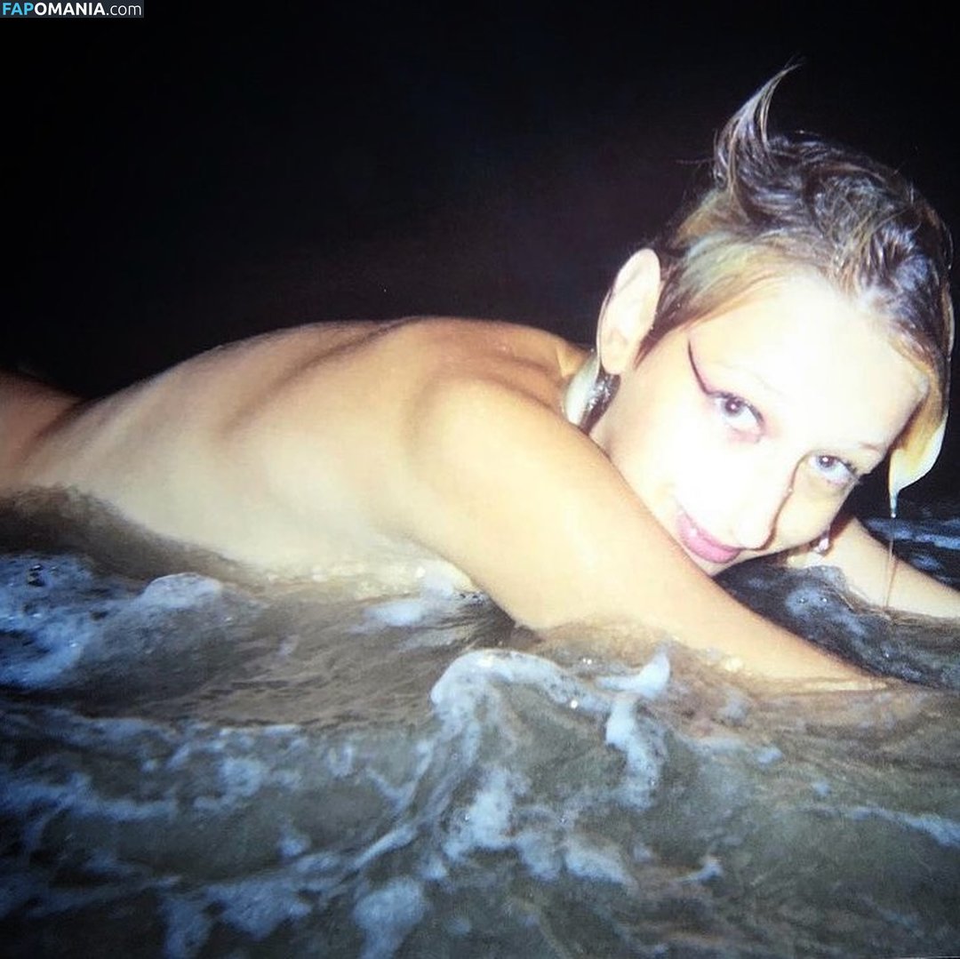 anya401 / anyaadev Çıplak OnlyFans  Sızdırılmış Fotoğraf #3