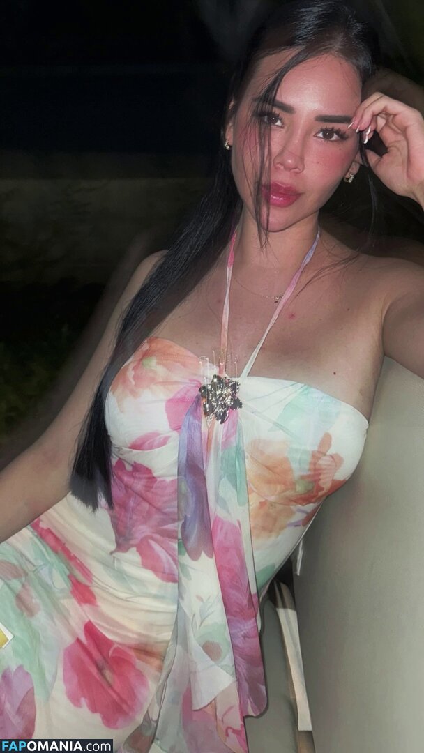 Anyelina Zarria Saico / anyelinaz / anyelinazarria Çıplak OnlyFans  Sızdırılmış Fotoğraf #1