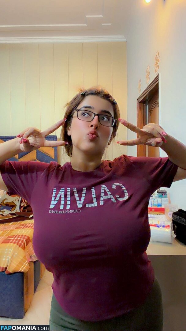 Apoorva Bhalla / apoorva_bhalla Çıplak OnlyFans  Sızdırılmış Fotoğraf #1