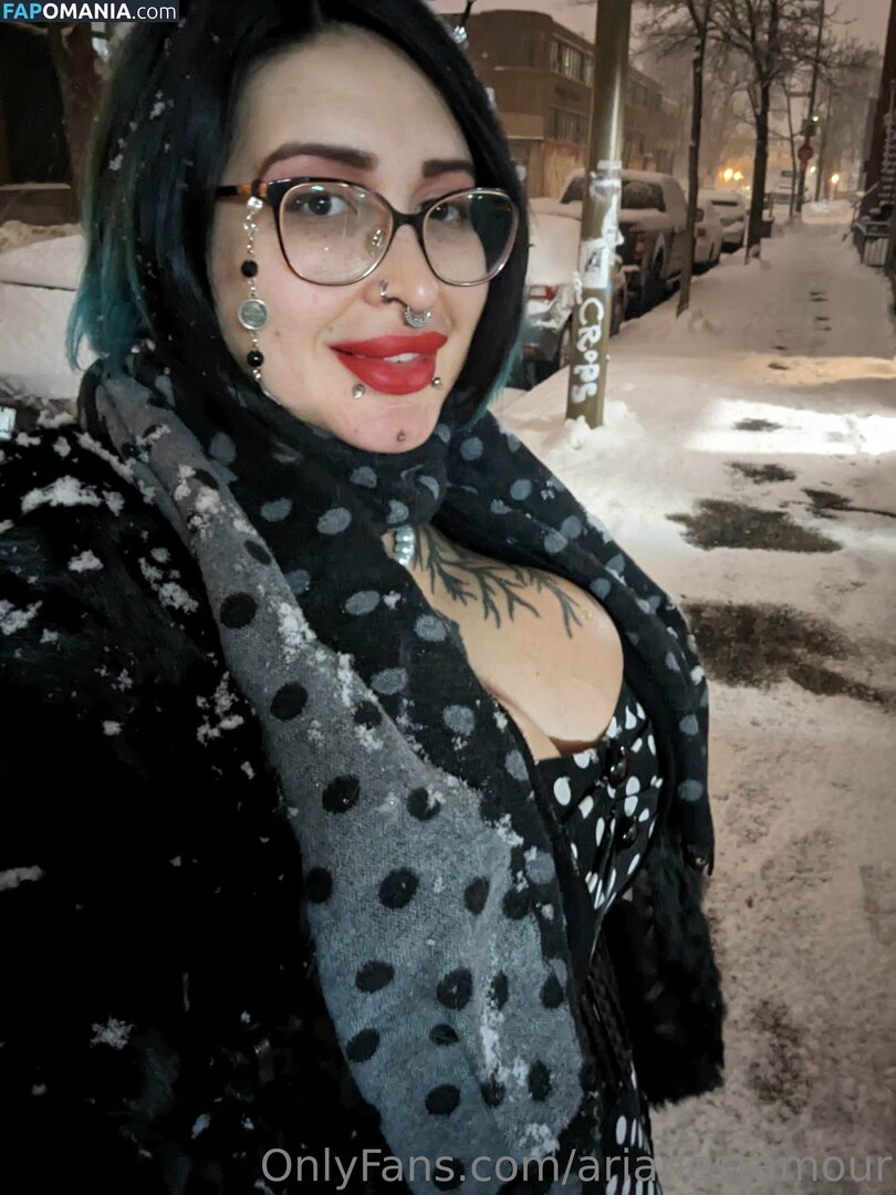 Ariane Saint Amour / ariane_st.amour / arianestamour Çıplak OnlyFans  Sızdırılmış Fotoğraf #13