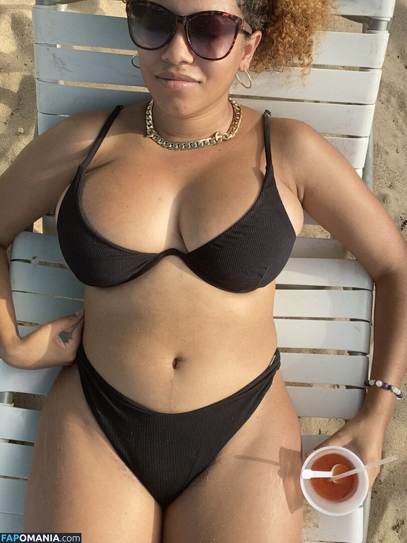 arietalia Çıplak OnlyFans  Sızdırılmış Fotoğraf #3