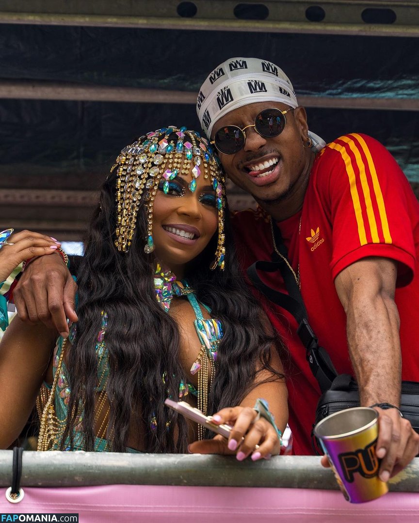 Ashanti / ashantithisisme / https: / shawnababyxxx Çıplak OnlyFans  Sızdırılmış Fotoğraf #21