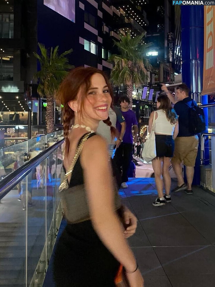 Asia B. Çıplak OnlyFans  Sızdırılmış Fotoğraf #9