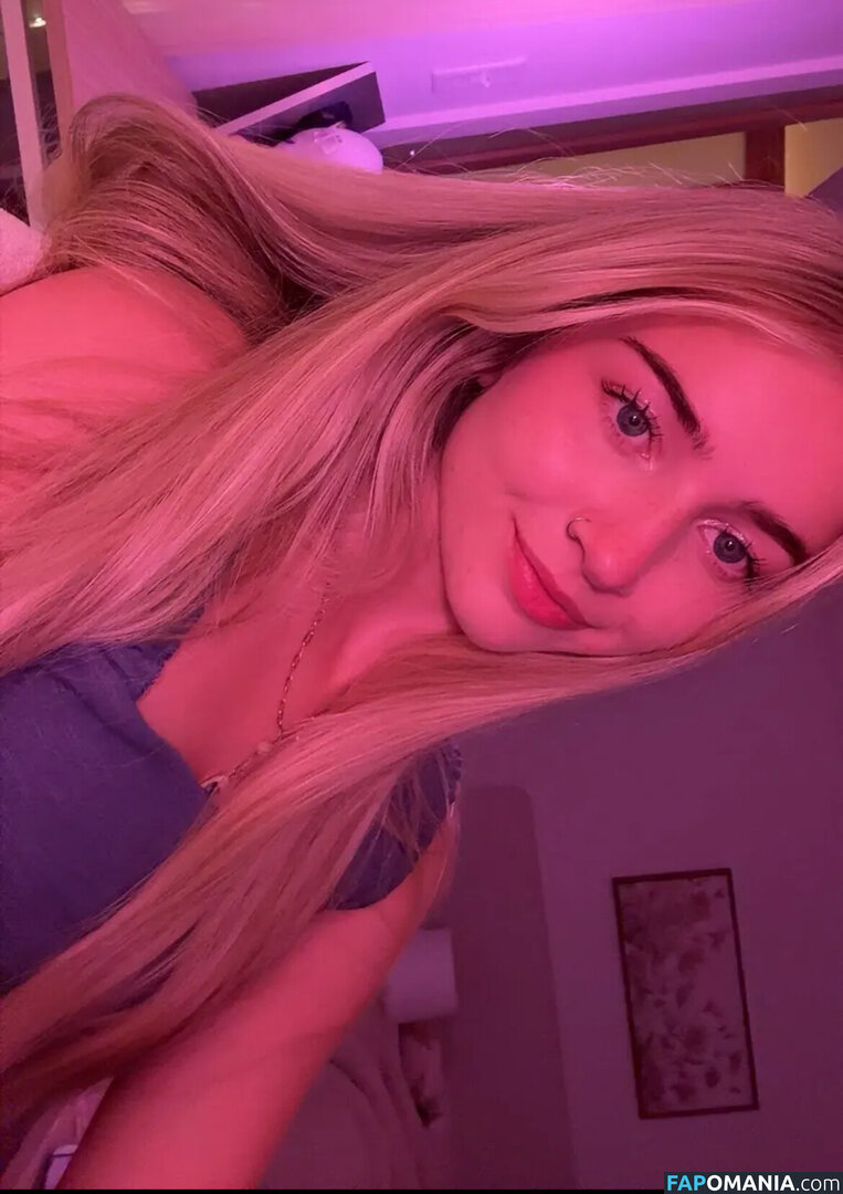 ASMR Berlin / berlinbeck Çıplak OnlyFans  Sızdırılmış Fotoğraf #1