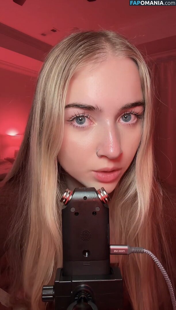 ASMR Berlin / berlinbeck Çıplak OnlyFans  Sızdırılmış Fotoğraf #2