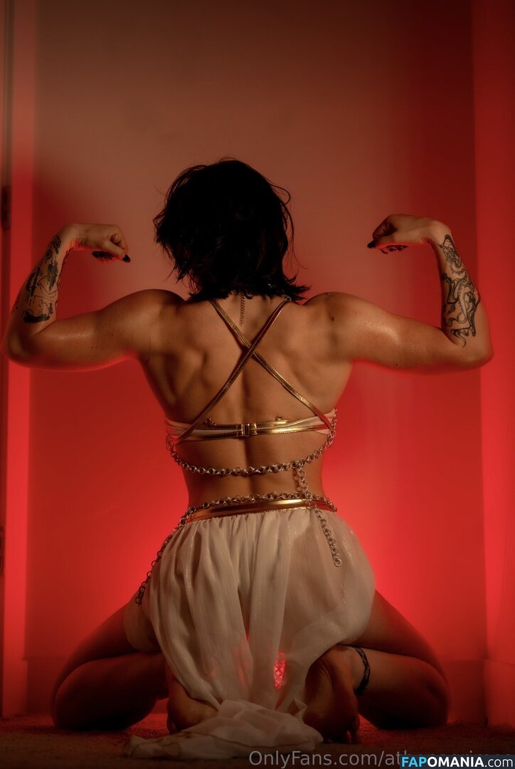 Athena Grimes / athena.cos / pinkemilki Çıplak OnlyFans  Sızdırılmış Fotoğraf #15