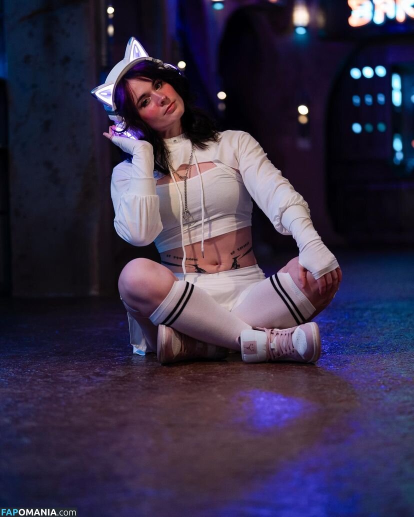 Athena Grimes / athena.cos / pinkemilki Çıplak OnlyFans  Sızdırılmış Fotoğraf #43