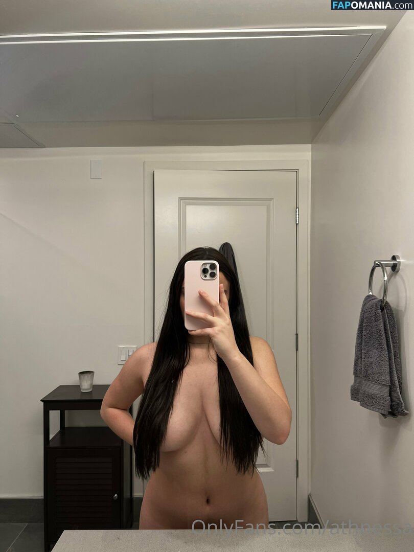 Athnessa Çıplak OnlyFans  Sızdırılmış Fotoğraf #5