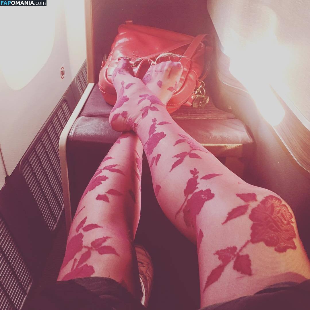 Aurora Aksnes / auroramusic / singer Çıplak OnlyFans  Sızdırılmış Fotoğraf #236