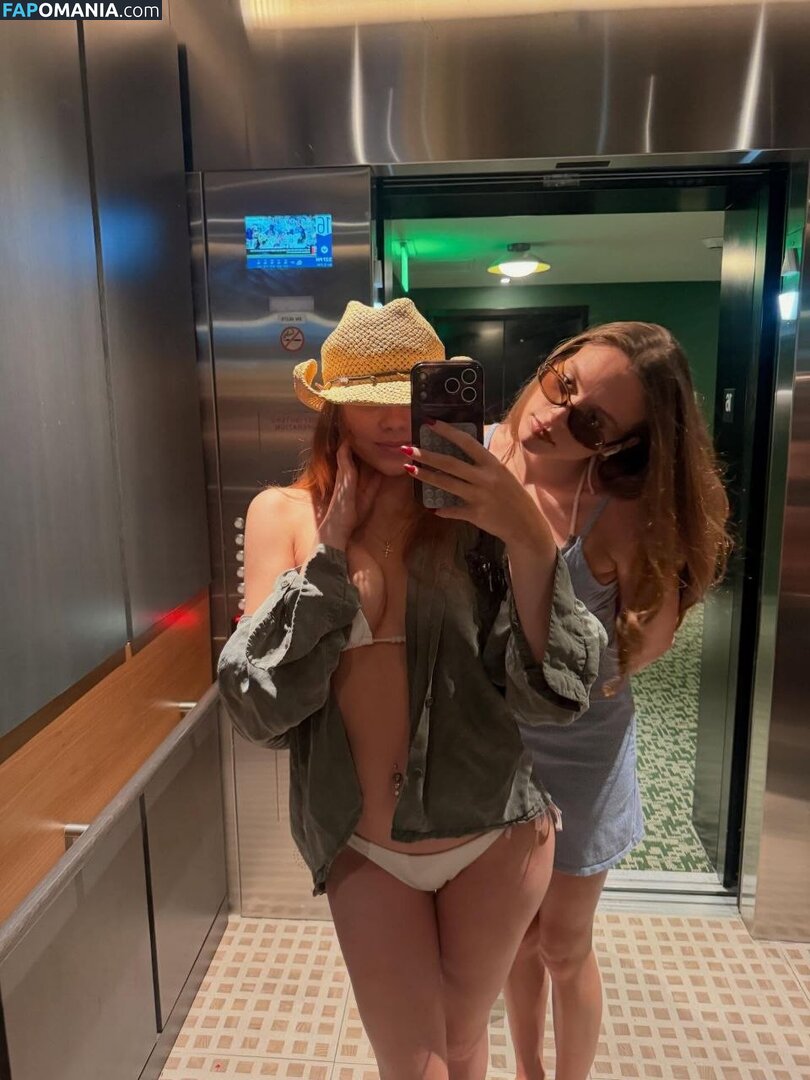 Aurorafoxxxx / scarlettaaurora / ursweetscar / yoursweetaurora Çıplak OnlyFans  Sızdırılmış Fotoğraf #14