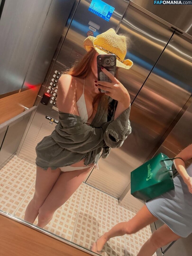 Aurorafoxxxx / scarlettaaurora / ursweetscar / yoursweetaurora Çıplak OnlyFans  Sızdırılmış Fotoğraf #15