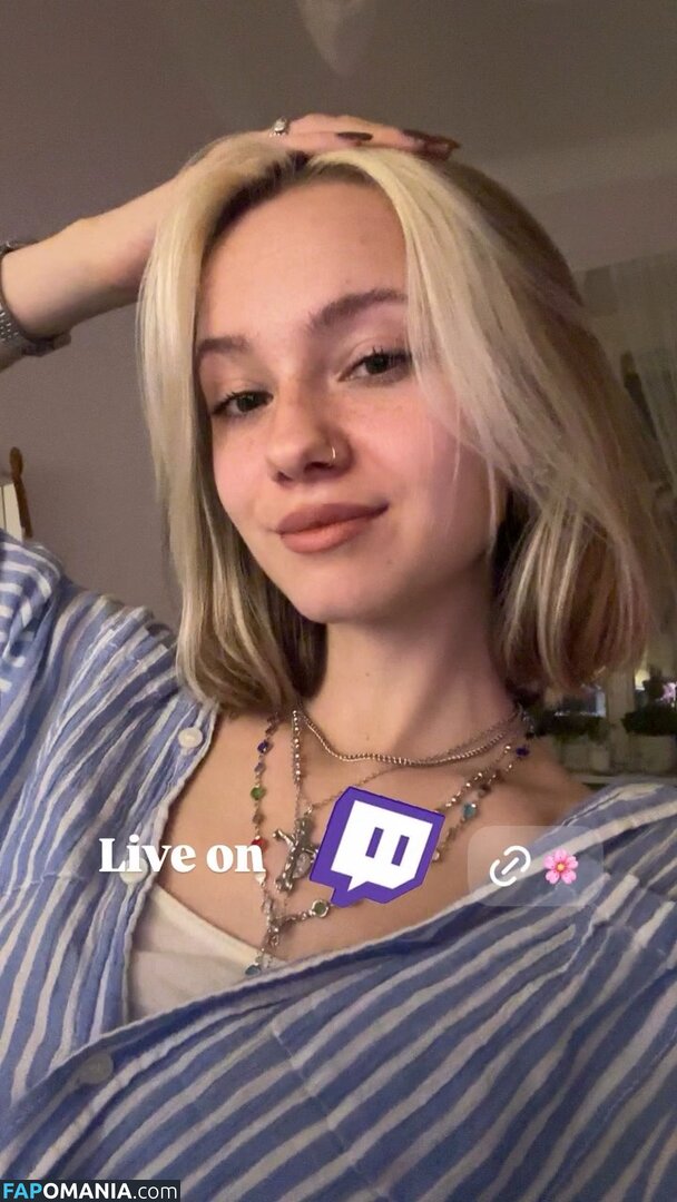 Austrian ASMR / austrianasmrgurl Çıplak OnlyFans  Sızdırılmış Fotoğraf #3