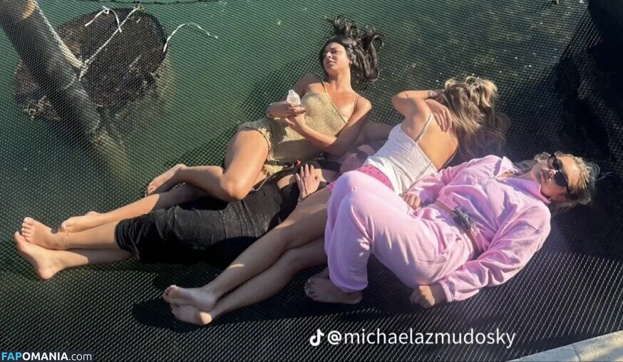 avaasanto / lifes.a.party.sorry.mom Çıplak OnlyFans  Sızdırılmış Fotoğraf #9