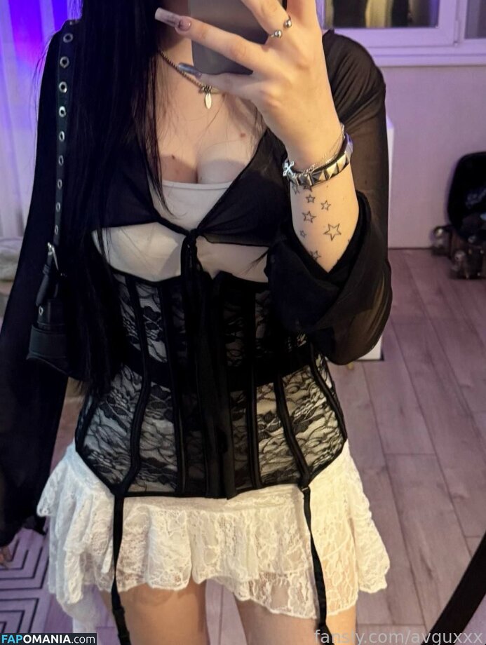 Avguxxx Avgu / avguxxx Çıplak OnlyFans  Sızdırılmış Fotoğraf #2