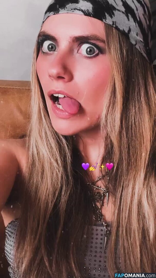 Axelle Maga / axelle.maga Çıplak OnlyFans  Sızdırılmış Fotoğraf #13