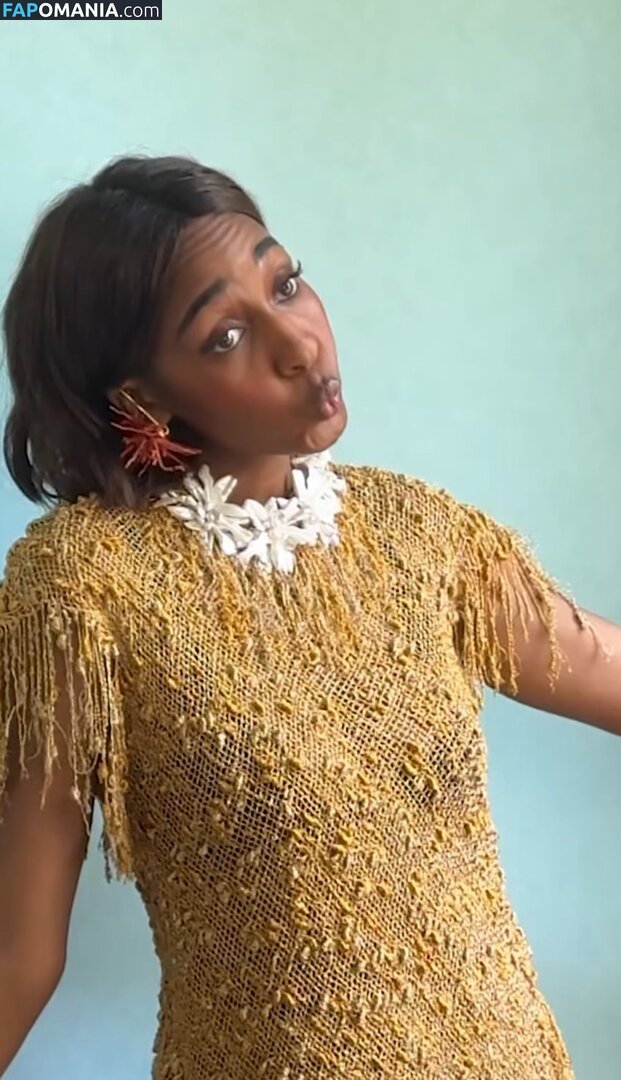 Ayo Edebiri / ayoedebiri Çıplak OnlyFans  Sızdırılmış Fotoğraf #14