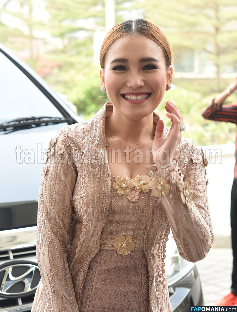 Ayu Tingting Çıplak OnlyFans  Sızdırılmış Fotoğraf #6