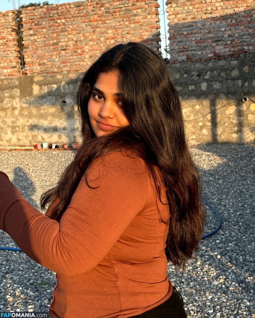 ayushi bhardwaj / ayushi_bhardwajj Çıplak OnlyFans  Sızdırılmış Fotoğraf #4