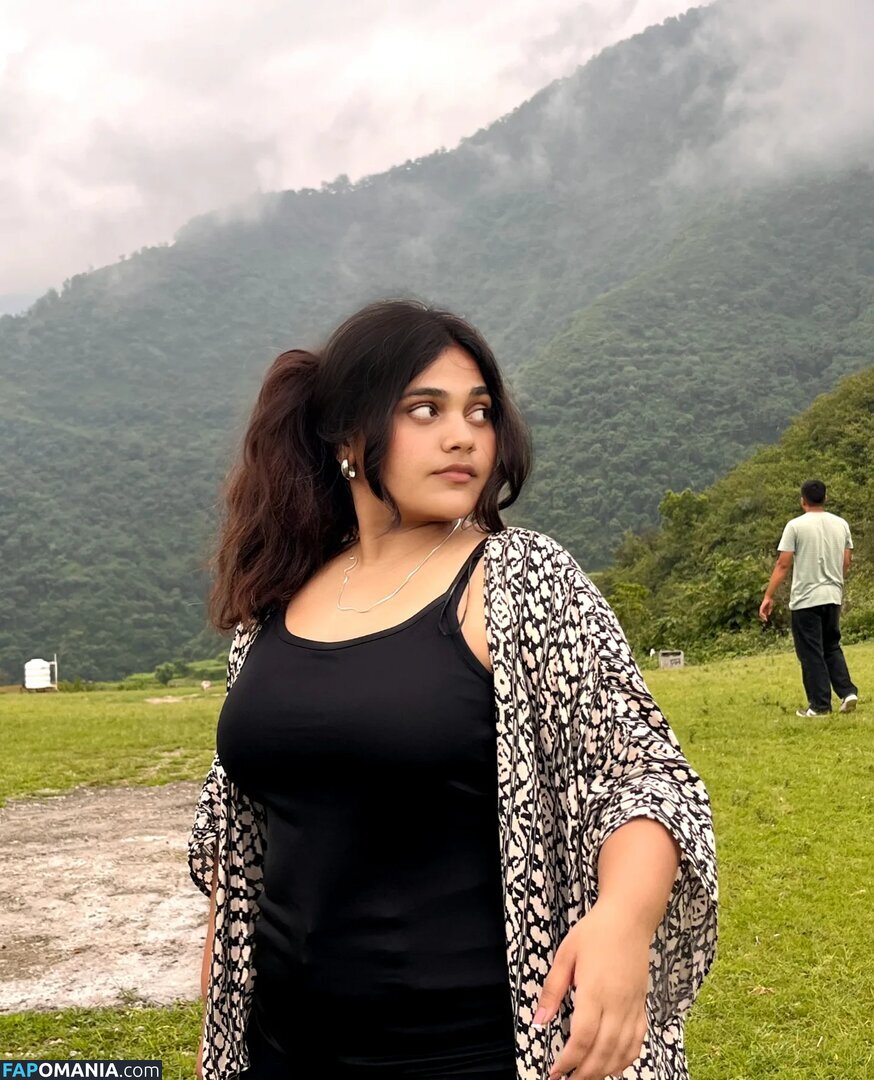 ayushi bhardwaj / ayushi_bhardwajj Çıplak OnlyFans  Sızdırılmış Fotoğraf #9