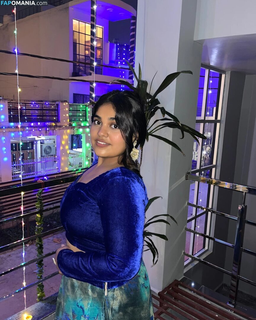 ayushi bhardwaj / ayushi_bhardwajj Çıplak OnlyFans  Sızdırılmış Fotoğraf #14