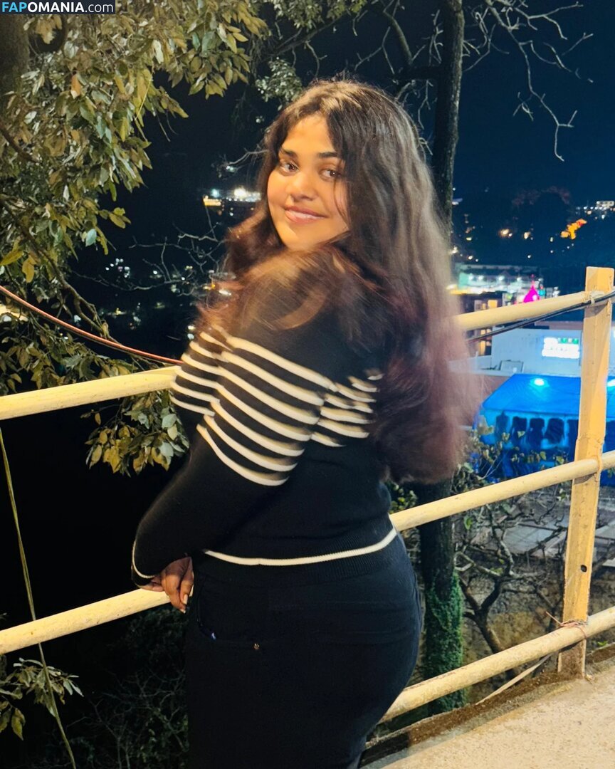 ayushi bhardwaj / ayushi_bhardwajj Çıplak OnlyFans  Sızdırılmış Fotoğraf #15